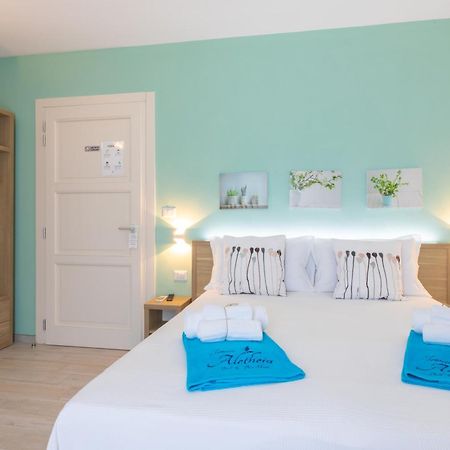 Tenuta Aletheia B&B Alliste Rum bild
