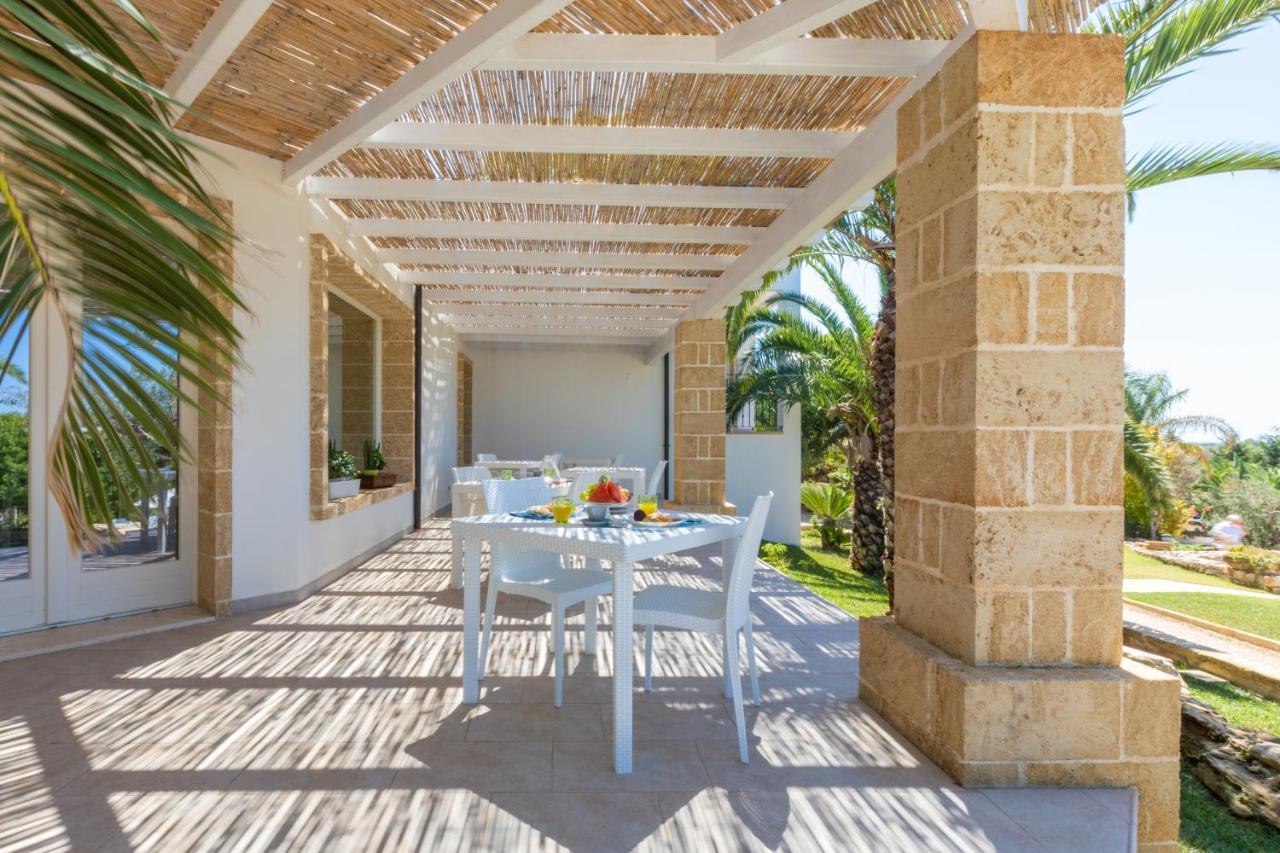 Tenuta Aletheia B&B Alliste Exteriör bild