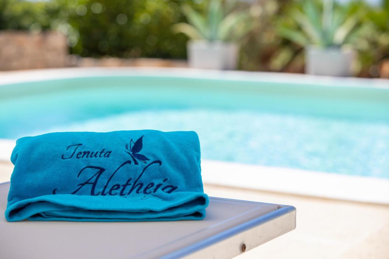 Tenuta Aletheia B&B Alliste Exteriör bild