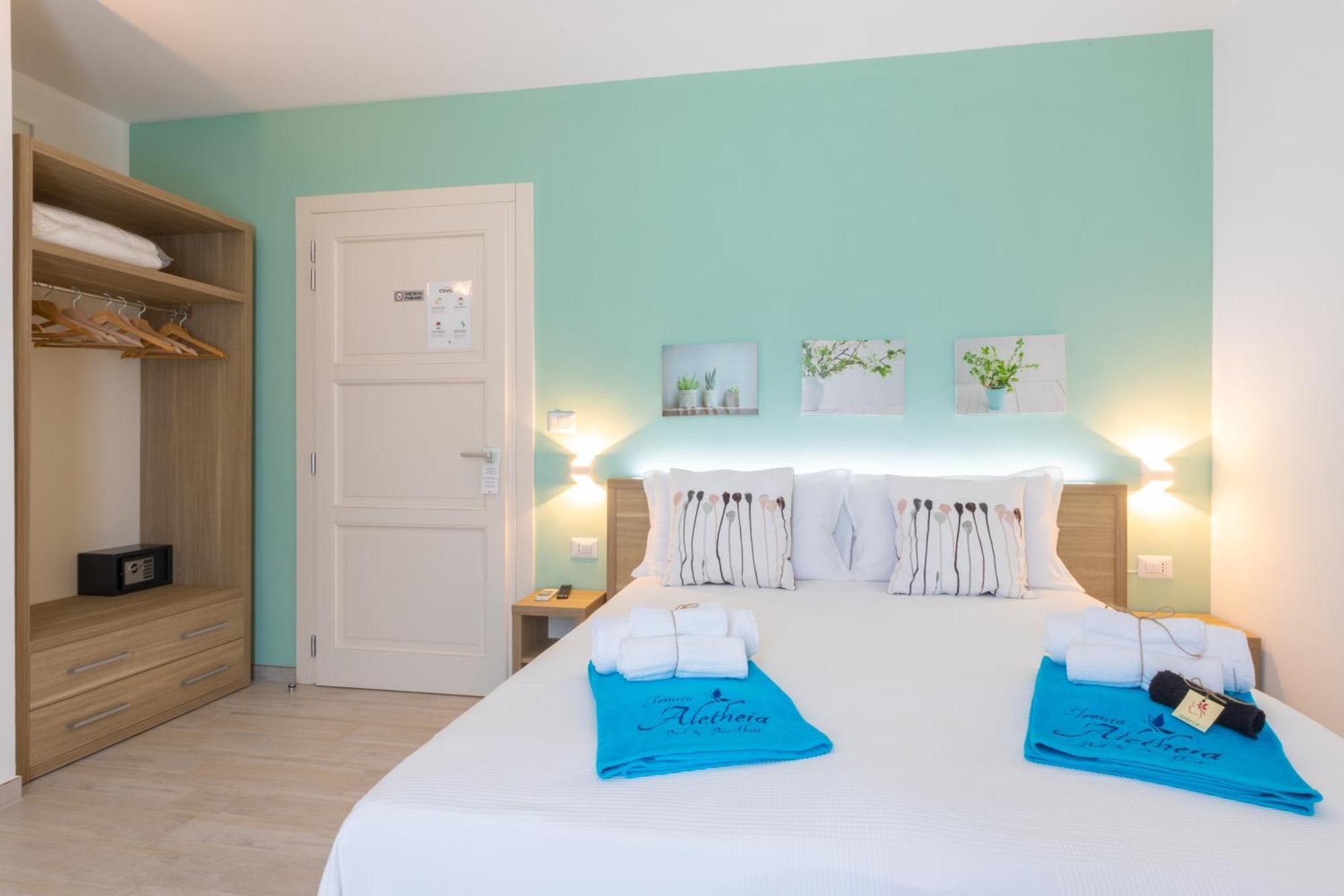 Tenuta Aletheia B&B Alliste Rum bild